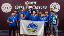 Büyükşehir güreş takımı  Türkiye 1. Ligi’ne yükseldi